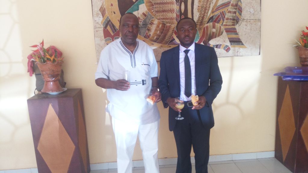 Deux membres de l'association lors d'un événement convivial